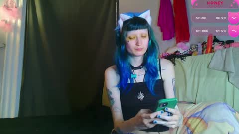 Snapshot of beckytheclown chatting on June 7, 2026, 1:32 am Beckytheclown online show from June 7, 2026, 1:32 am
