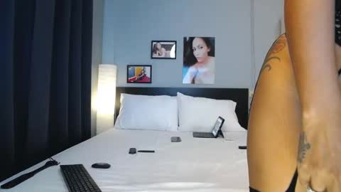 Bee if you ever see the girl who can take 12 inch all the way inside the ass try me online show from November 25, 2025, 2:00 am