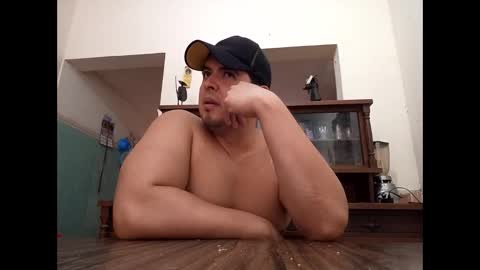 Snapshot of beefypecs_10 chatting on February 24, 2025, 9:41 pm Criss2fer online show from February 24, 2025, 9:41 pm