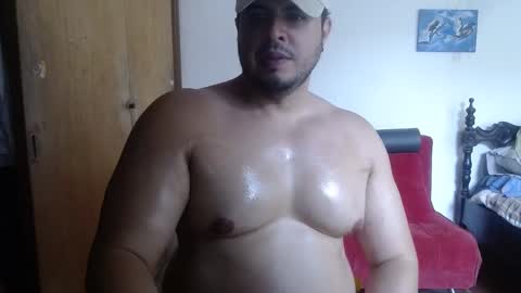 Snapshot of beefypecs_10 chatting on March 5, 2025, 8:53 pm Criss2fer online show from March 5, 2025, 8:53 pm