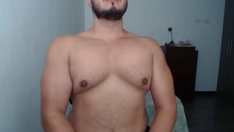 Snapshot of beefypecs_10 chatting on October 30, 2025, 5:02 pm Criss2fer online show from October 30, 2025, 5:02 pm