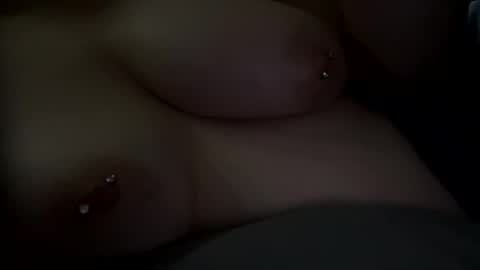 Snapshot of beeinmedeep chatting on November 10, 2025, 7:57 pm beeinmedeep online show from November 10, 2025, 7:57 pm