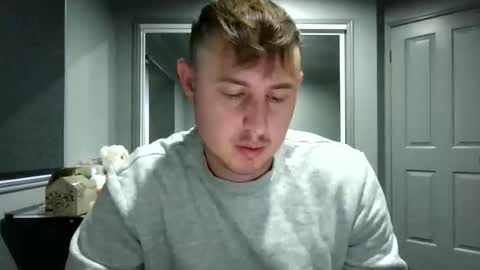 beelzebubxo online show from November 12, 2025, 11:58 pm