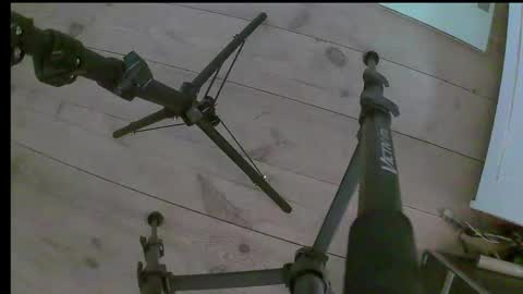 Mia online show from December 3, 2025, 7:12 pm