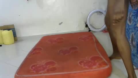 beibslimgal online show from October 23, 2025, 9:30 am