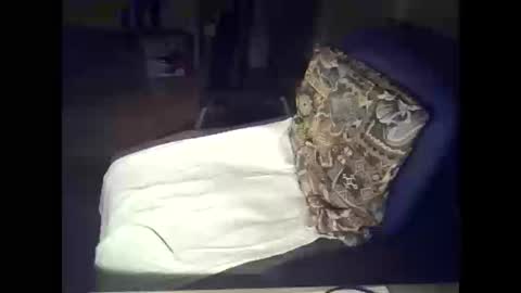 bekklove1 online show from January 31, 2025, 1:43 am