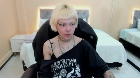 Bela online show from April 17, 2026, 12:30 pm