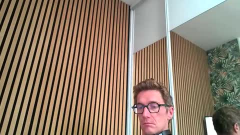 SexFriendFrance online show from October 6, 2025, 7:50 am