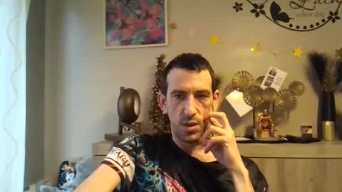 Snapshot of belgianboy33 chatting on December 4, 2024, 8:34 am Dreamcock online show from December 4, 2024, 8:34 am
