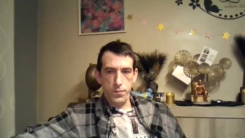 Snapshot of belgianboy33 chatting on January 3, 2025, 6:44 am Dreamcock online show from January 3, 2025, 6:44 am