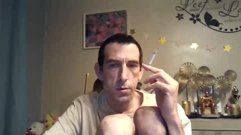Snapshot of belgianboy33 chatting on October 2, 2025, 2:18 am Dreamcock online show from October 2, 2025, 2:18 am