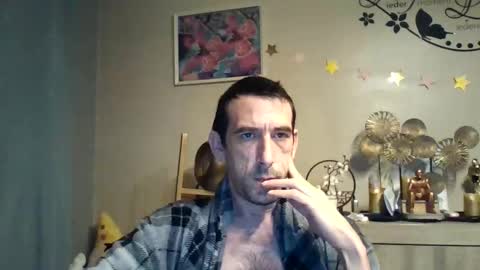 Snapshot of belgianboy33 chatting on October 6, 2025, 3:15 am Dreamcock online show from October 6, 2025, 3:15 am