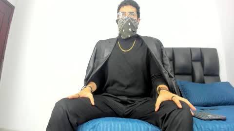 Snapshot of belialcrow666 chatting on November 5, 2025, 8:42 pm belialcrow666 online show from November 5, 2025, 8:42 pm