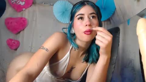 Snapshot of belinda_luna_ chatting on December 4, 2024, 11:57 pm modelo independiente online show from December 4, 2024, 11:57 pm