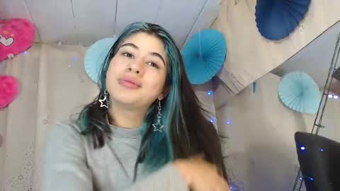 Snapshot of belinda_luna_ chatting on December 9, 2024, 12:45 am modelo independiente online show from December 9, 2024, 12:45 am