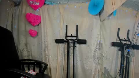 Snapshot of belinda_luna_ chatting on March 9, 2025, 12:00 am modelo independiente online show from March 9, 2025, 12:00 am