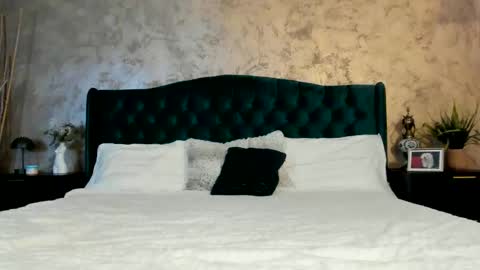 Snapshot of bella_2022 chatting on September 11, 2025, 7:19 am Goddesssophie online show from September 11, 2025, 7:19 am