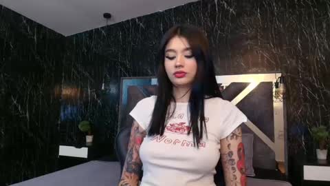 BELLA CLARCK online show from September 27, 2025, 3:11 am