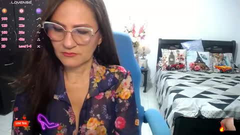 Bella online show from March 3, 2026, 2:07 am