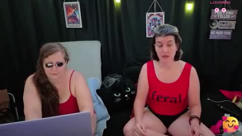 Snapshot of bella_james_1988 chatting on November 14, 2025, 4:17 pm Bella James online show from November 14, 2025, 4:17 pm