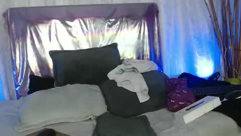 Valentina online show from September 16, 2025, 2:56 am