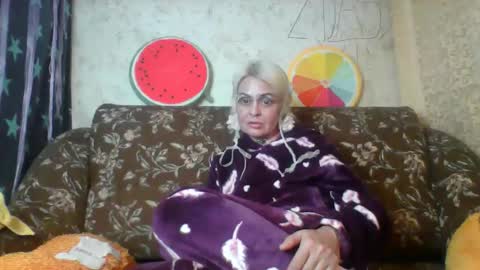 Snapshot of bella_nathalie chatting on October 19, 2025, 2:29 pm Bella Nathalie online show from October 19, 2025, 2:29 pm