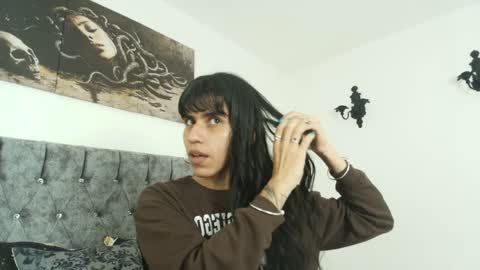 Bella online show from April 6, 2026, 1:36 am