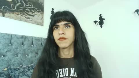 Snapshot of bella_poisonous chatting on June 13, 2026, 1:14 am Bella online show from June 13, 2026, 1:14 am