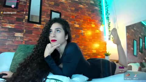Snapshot of bella_ponce1 chatting on December 22, 2024, 6:37 pm Bella Ponce online show from December 22, 2024, 6:37 pm