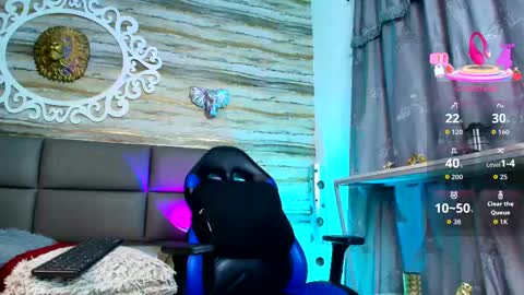     online show from October 7, 2025, 4:53 am