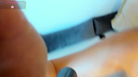 BellaAnna online show from October 11, 2025, 3:21 pm