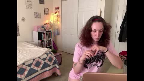 Snapshot of bellababy444 chatting on July 10, 2026, 2:52 pm bellababy444 online show from July 10, 2026, 2:52 pm