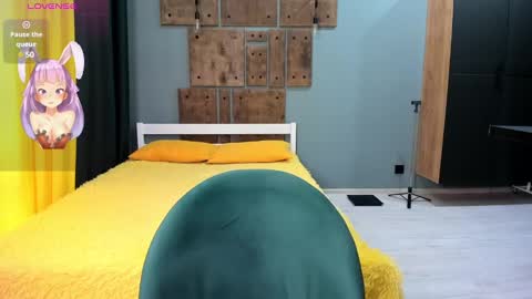 Snapshot of bellaburn chatting on January 15, 2025, 7:37 am Bella online show from January 15, 2025, 7:37 am