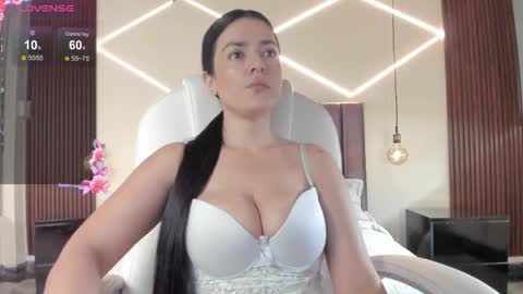 Bella Clair online show from May 12, 2026, 3:09 pm