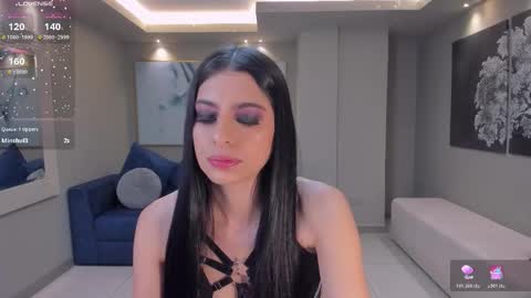 Bella online show from November 22, 2025, 8:30 pm