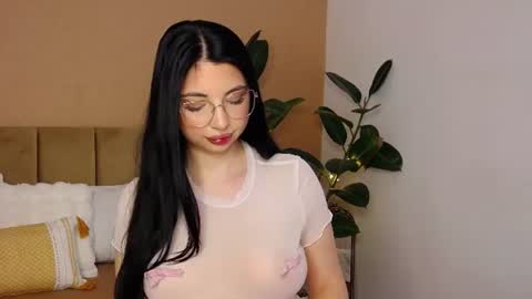 Snapshot of bellahere chatting on June 27, 2026, 6:51 am Diana online show from June 27, 2026, 6:51 am