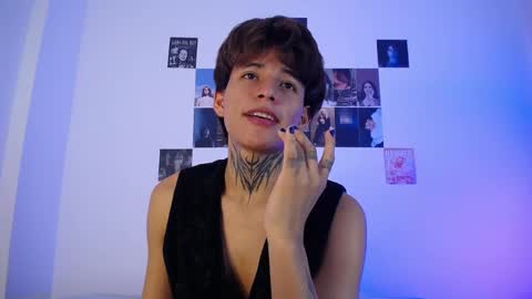 bellamy0955 online show from April 26, 2026, 10:13 am