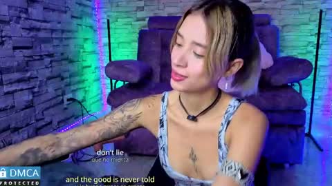 Snapshot of bellaodisea chatting on July 13, 2026, 7:38 pm online show from July 13, 2026, 7:38 pm