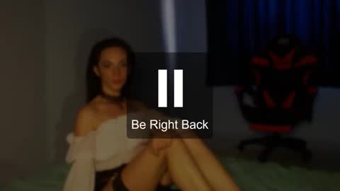 bellaqueen0701 online show from February 9, 2025, 8:33 am