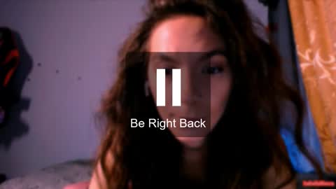 bellaqueen0701 online show from November 8, 2025, 2:39 pm