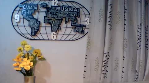 Bella shane online show from October 22, 2025, 10:48 am