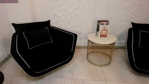  Bella Rose  online show from November 5, 2025, 3:17 am