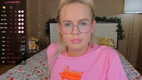 Bella online show from December 18, 2024, 4:09 am