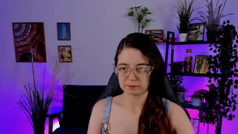 Snapshot of bellatrixllestrange chatting on January 4, 2025, 4:32 pm Bella. Ntmu online show from January 4, 2025, 4:32 pm