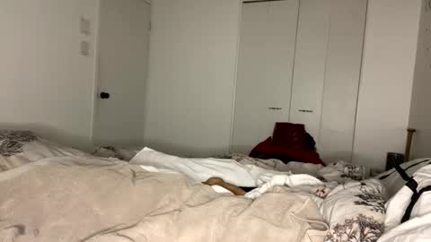 Belle xx online show from December 21, 2025, 8:43 am