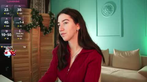 Bella online show from December 17, 2025, 3:40 pm