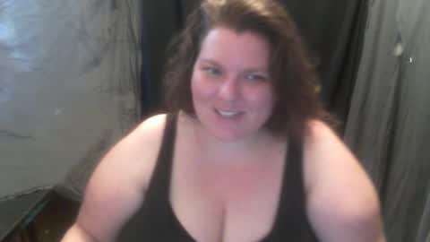 Snapshot of bellenbeau chatting on February 23, 2025, 8:33 pm bellenbeau online show from February 23, 2025, 8:33 pm