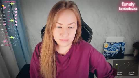 Your Annabelle Wolf  online show from November 21, 2025, 2:38 pm