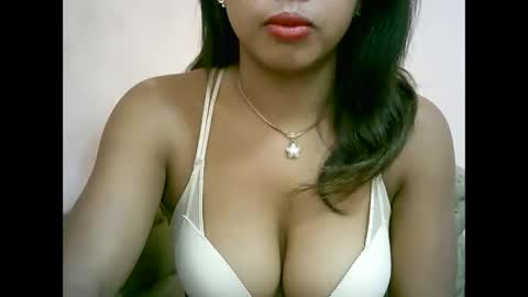 Snapshot of bellibellah chatting on June 4, 2026, 7:03 am BelliBellah online show from June 4, 2026, 7:03 am