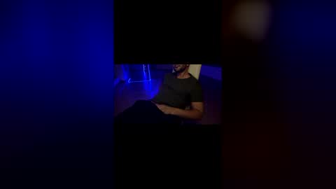 bello477192 online show from April 30, 2026, 8:37 pm